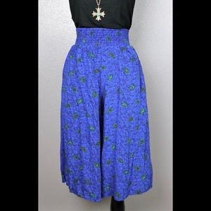 Vintage Blue Paisley Culottes!!